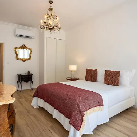 54 Santa Catarina Apartments *