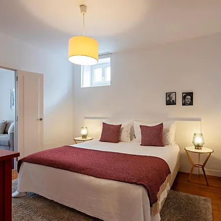 54 Santa Catarina Daire Lisboa