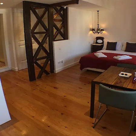 54 サンタ カタリーナ アパート