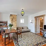 54 Santa Catarina Apartments